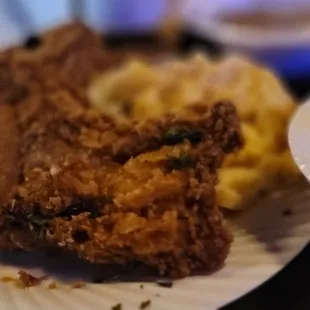 Fried chicken, mac &amp; cheese and vegetables. Talk this was good!