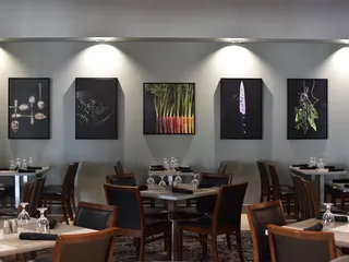 Portum Restaurant & Lounge