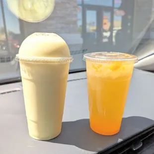 Pina colada &amp; peach oolong tea with peach pulp. Delicious!