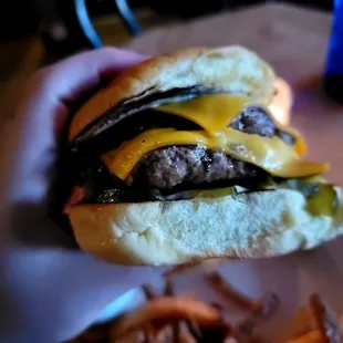 Cheeseburger. Alright. Juicy patty but smaller than most in the area. Fries are a bit over-salted and not crispy enough.