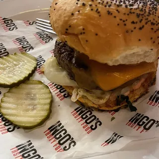 FARMER-S DAUGHTER BURGER