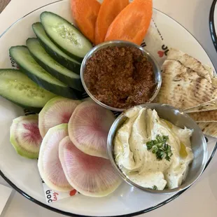 Fresh Shattered Potato Chips Mezze Dip Plate