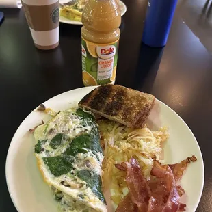 Egg white omelette with 4 ingredients and 1 meat (veggie option also)