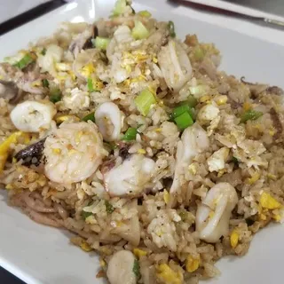 Arroz Chaufa de Mariscos