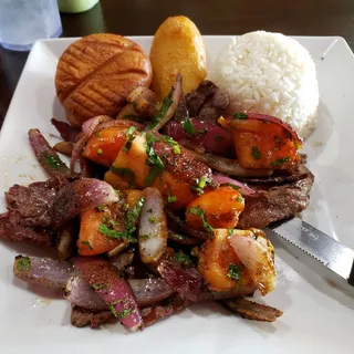 Bistec a La Chorrillana