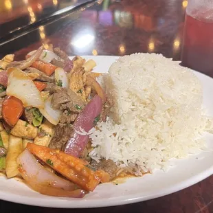 Lomo Saltado