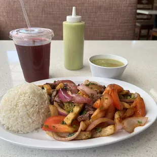 Lomo Saltado and Chicha Morada for the drink ...yummy!!!