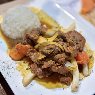 Lomo Saltado