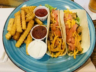 Stooges Bar & Grill