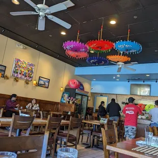 Photo taken from front of restaurant.