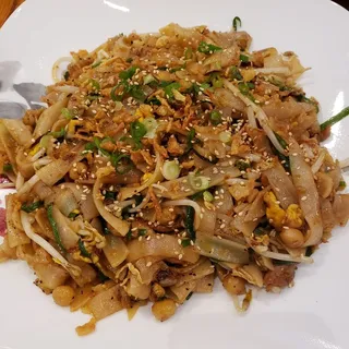 N3. Myeik Pan-Fried Noodle