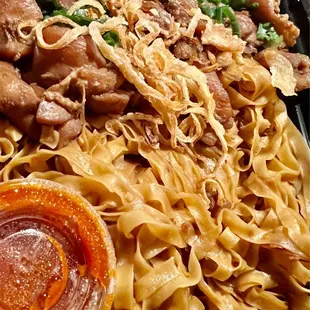 Garlic noodle : taste nothing like garlic noodle to me