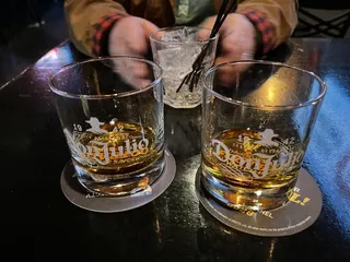 Pour Sports Pub & Grille