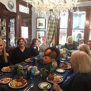Beautiful breakfast together.
