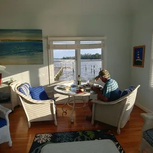 We took a picnic dinner down to the boat house.