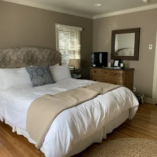 Laurel Cottage