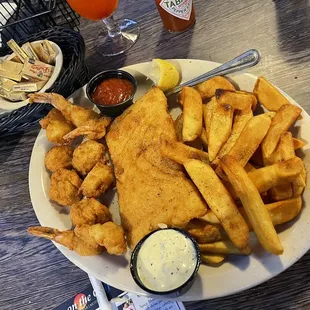 Fisherman&apos;s Feast