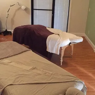 Couples massage.
