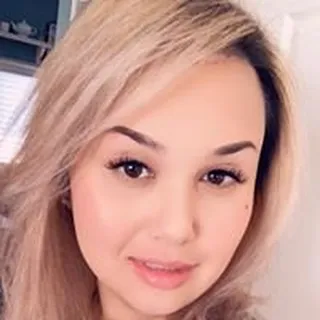 Isabella D.