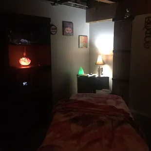 Massage room. Relaxing ocean sounds. Dim lighting.