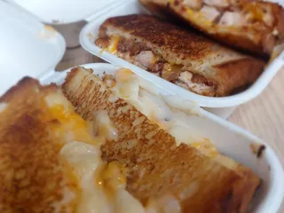 Planet Grilled Cheese - Lakeland