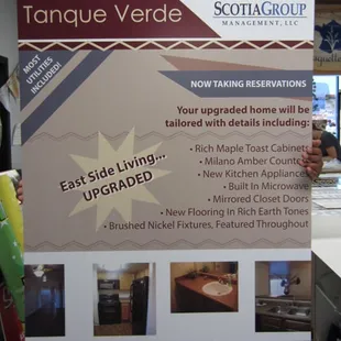 Sign board for Tanque Verde Apartments.