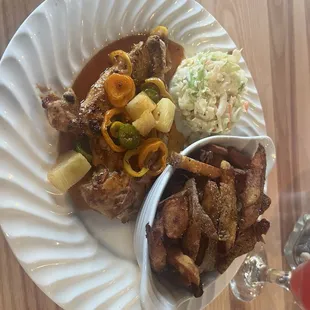 UN Jerk Chicken, coleslaw and SD French Fries