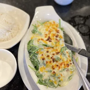 Baked Salmon with Cream Sauce