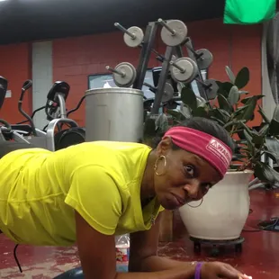 Hold that plank, Tish!