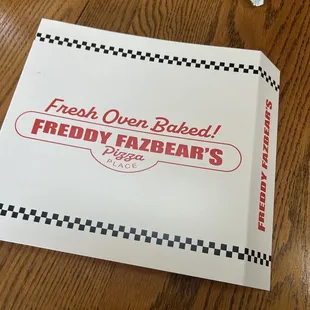 freddy fazbears cookie pizza