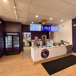 Insomnia Cookies