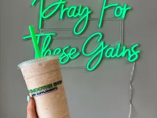 The Smoothie Shop