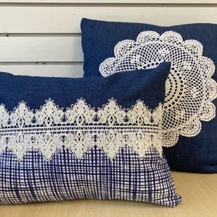 Pillow-making class
