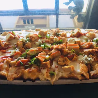 Buffalo Chicken Flatbread