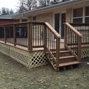 New cedar custom deck