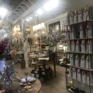 Gifts and tabletop accessories