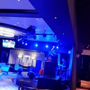 Groovy time at the Cromwell