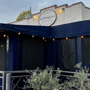Exterior @feisty.eats