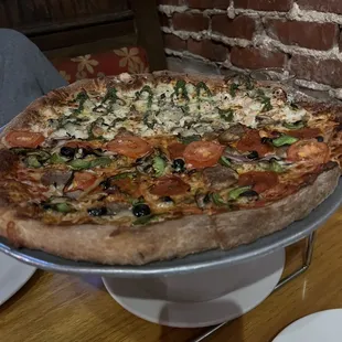 Large: Intermezzo Supreme AND Pesto Chicken