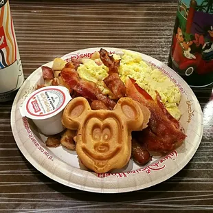 Bounty Platter $9.49. A large tasty #breakfast at an excellent price! #WaltDisneyWorld.