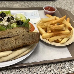 Beef/Lamb Gyro Platter and Fountain Drink