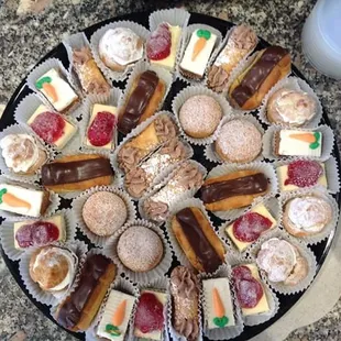 Pastry tray