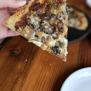 Roasted oyster mushroom gorgonzola