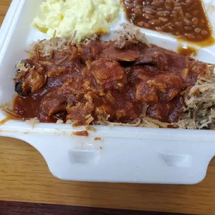 I wanted 1/4 lb Turkey and ended a huge mess of dry shredded turkey.  Wouldn't eat it I drowning it sauce.