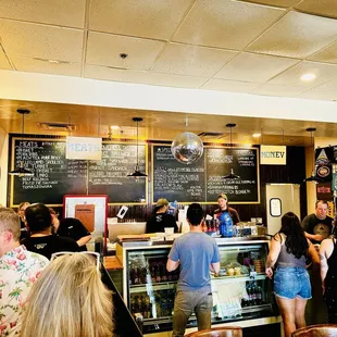 interior, ramen and noodles