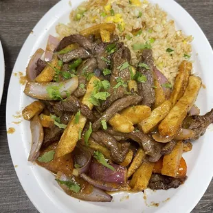 Lomo Saltado