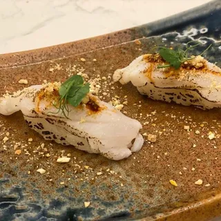 Conchita Parmesana Nigiri