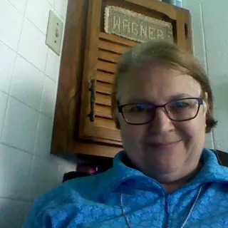 Cindy W.