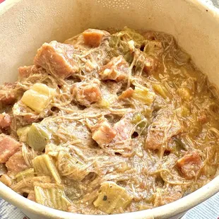 Da famous "chicken and sausage" gumbo.