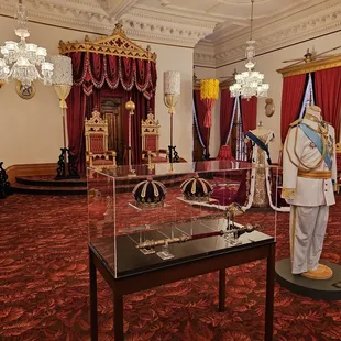 Royal thrown